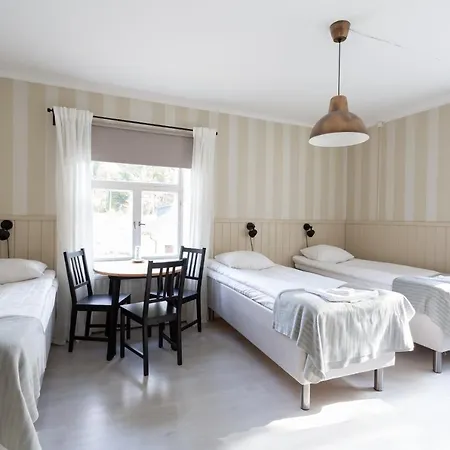 Hotel Saaristohotelli Merikruunu *