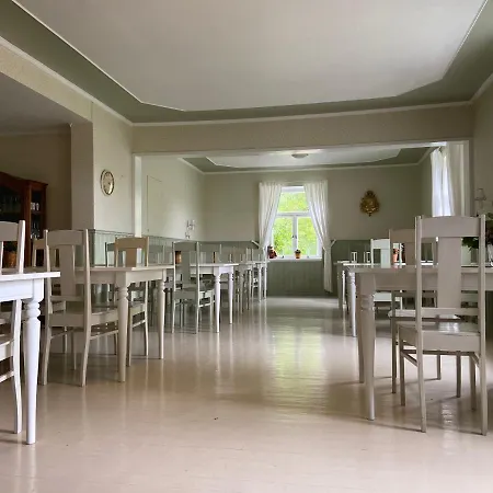 Saaristohotelli Merikruunu Hotel *